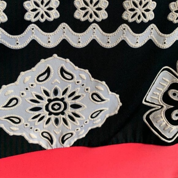 Tiana B 3/4 Sleeve Puff Print Shift Dress - Picture 5 of 6